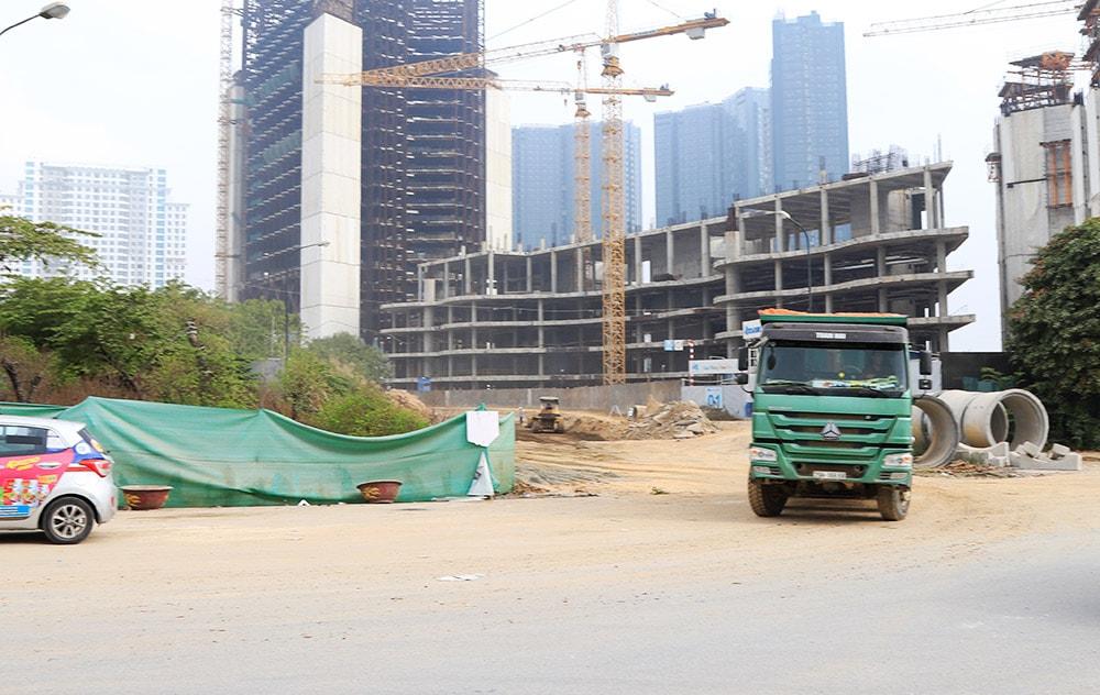 Các công trình xây dựng không che chắn ảnh hưởng đến chất lượng không khí