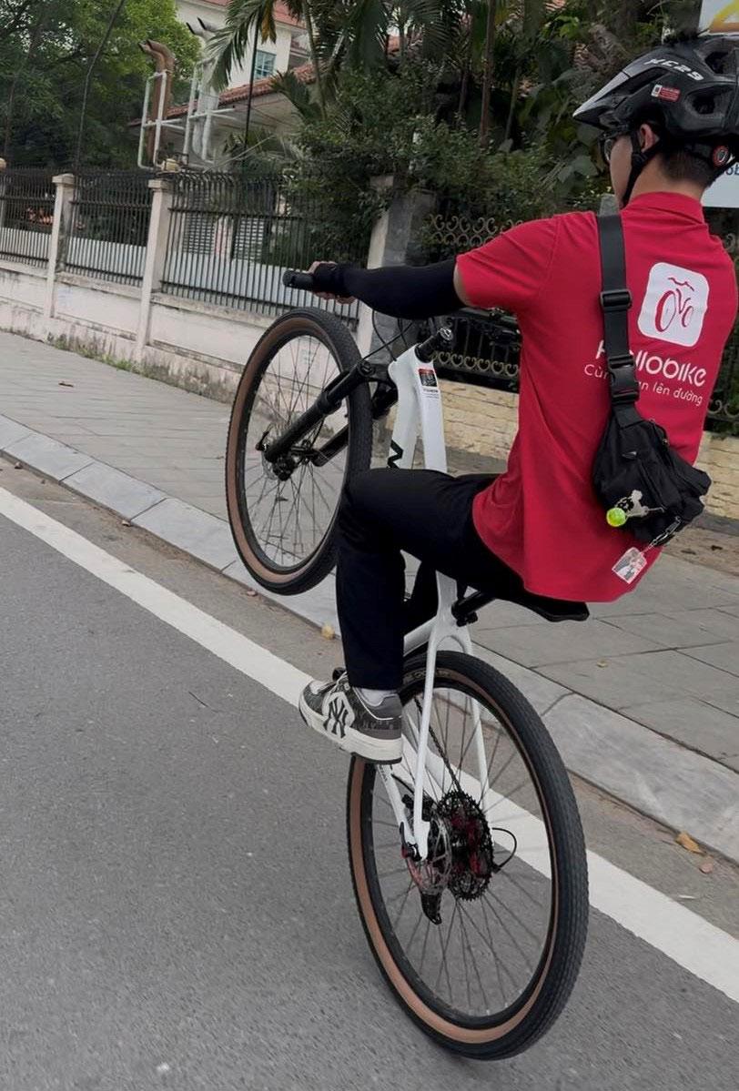 Hướng dẫn Kỹ Thuật bốc đầu xe đạp cực dễ