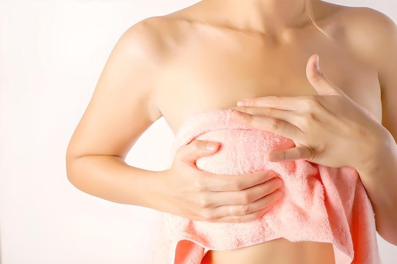 Nguyên nhân gây đau đầu vú khi cho bé bú và cách khắc phục