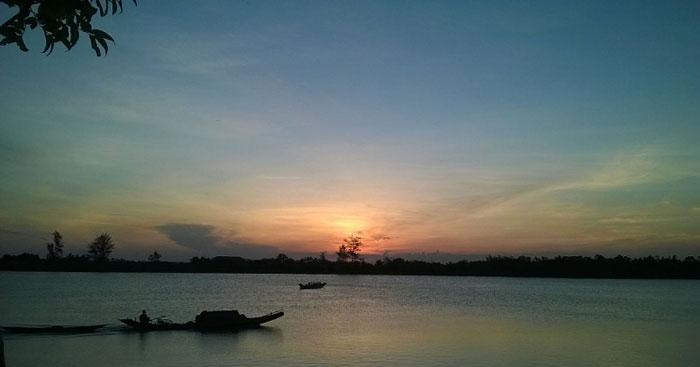 Văn mẫu lớp 12: Dàn ý phân tích tác phẩm Người lái đò sông Đà (11 mẫu)                                   Dàn ý Người lái đò sông Đà (Sơ đồ tư duy)