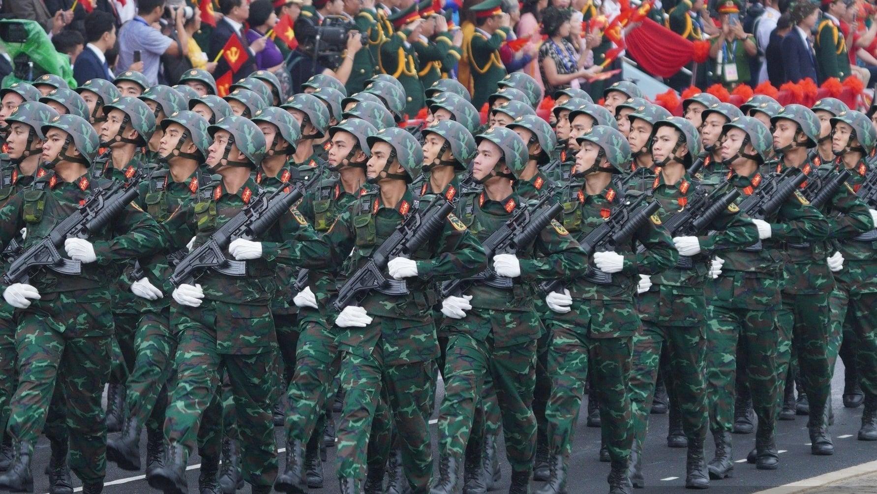 Lương cấp bậc Trung tá Quân đội nhân dân năm 2025 là bao nhiêu?