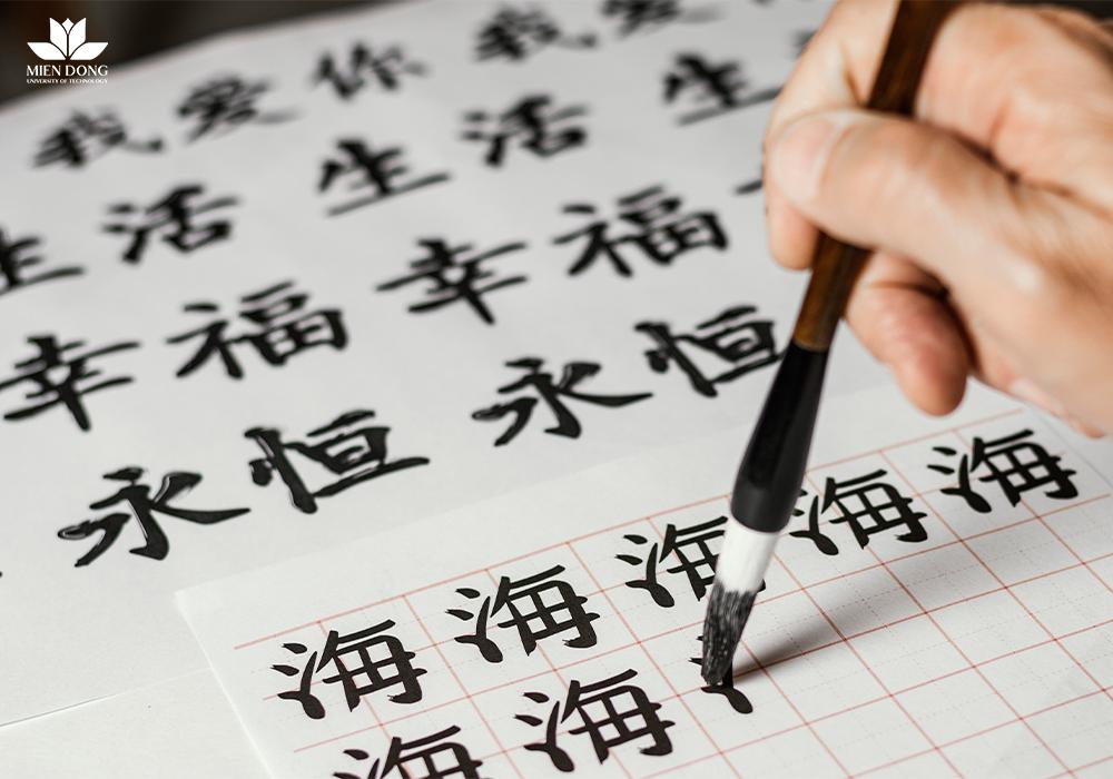 Tìm hiểu mức lương Ngành Đông Phương hiện nay và trong tương lai