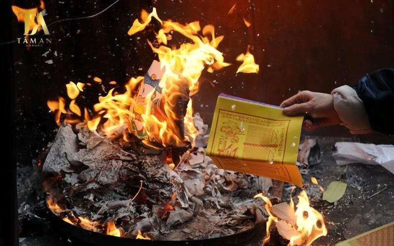 Văn Khấn Hóa Vàng Mùng 3 Tết Ngắn Gọn Và Đầy Đủ Nhất