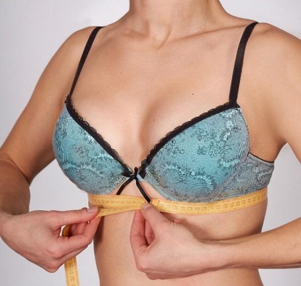 Hình ảnh đặt túi ngực size 300