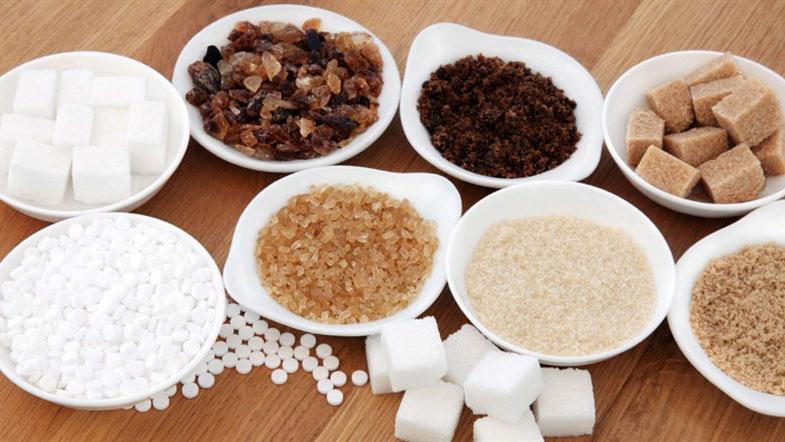 Đường hóa học là gì? Tác dụng và tác hại bạn cần biết