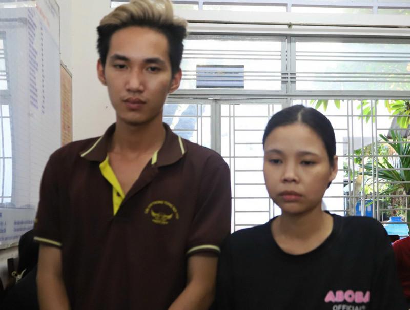 Băng nhóm dụ dỗ thiếu nữ, chụp ảnh khỏa thân rồi khống chế, ép bán dâm