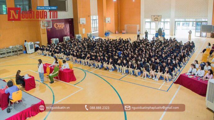 Học sinh trường THCS và THPT Marie Curie – Hà Đông hào hứng với mô hình “Phiên toà giả định”